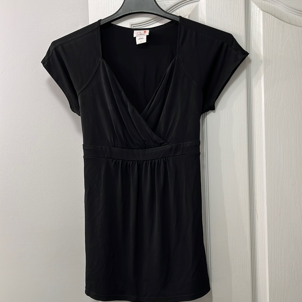 Oh Baby by Motherhood maternity short sleeve black blouse